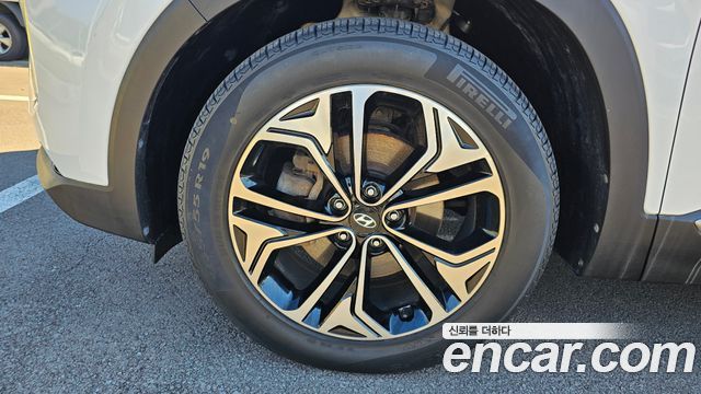 Hyundai Santafe 2019 — photo 5