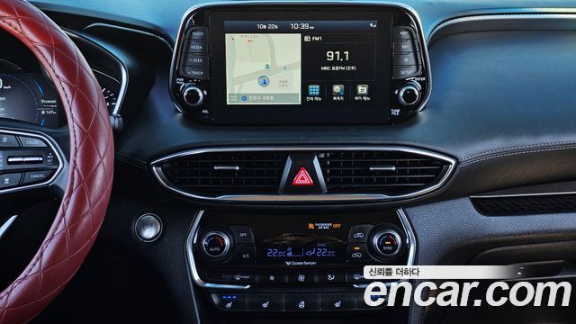 Hyundai Santafe 2019 — photo 14
