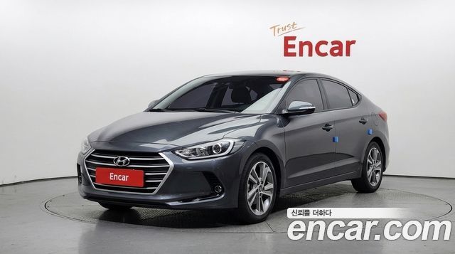 Hyundai AVANTE 2018 — photo 1