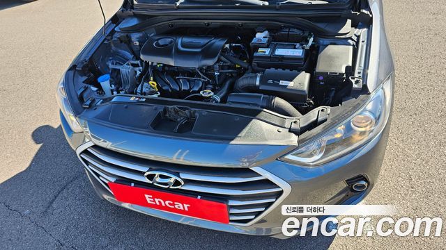 Hyundai AVANTE 2018 — photo 6