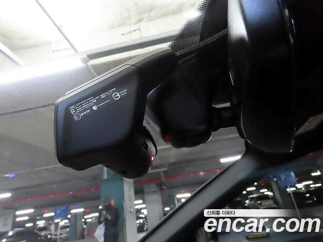 Audi A6 2023 — photo 13