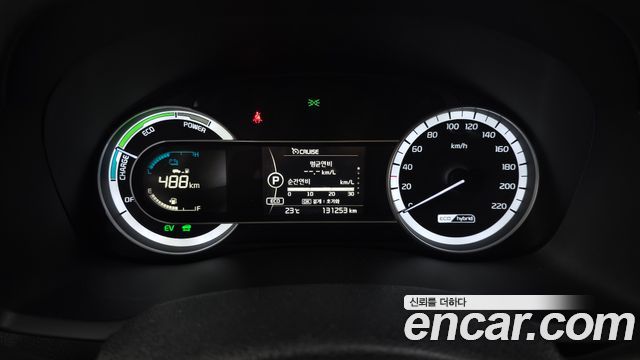 Kia Niro 2018 — photo 11