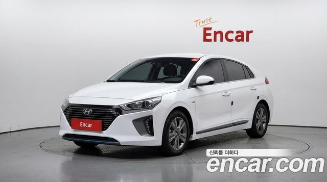 Hyundai Ioniq 2016 — photo 1