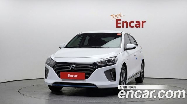 Hyundai Ioniq 2016 — photo 3