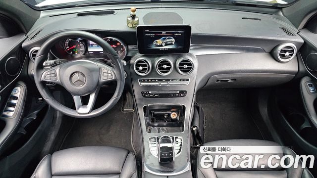 Mercedes-Benz GLC-Class 2017 — photo 7