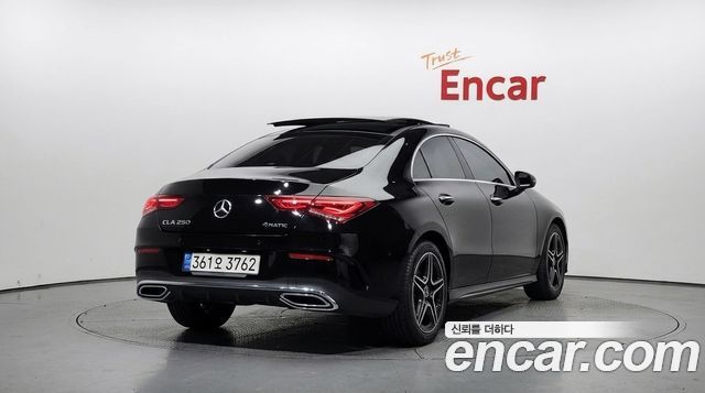 Mercedes-Benz CLA-Class 2023 — photo 2
