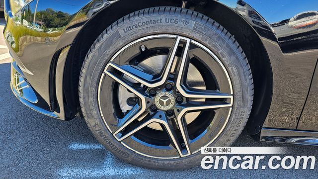 Mercedes-Benz CLA-Class 2023 — photo 5