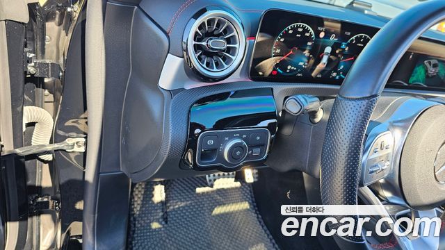 Mercedes-Benz CLA-Class 2023 — photo 17