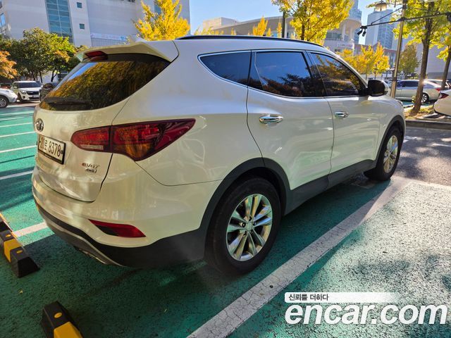 Hyundai Santafe 2016 — photo 3