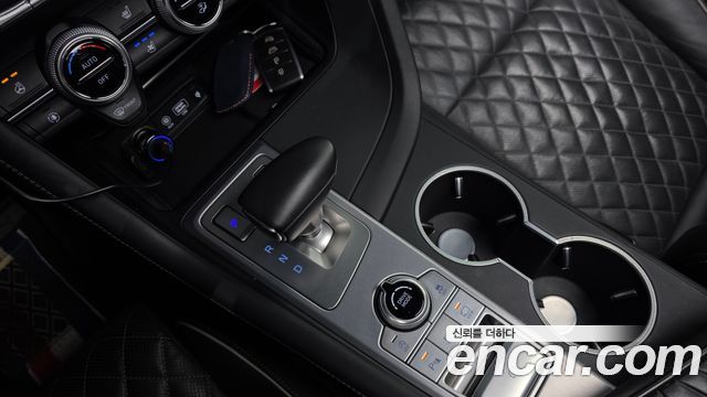 Genesis G70 2019 — photo 12