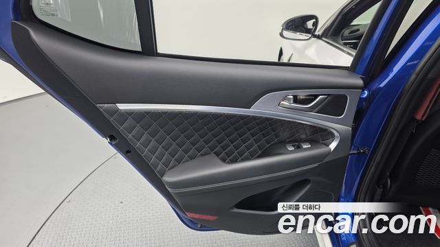 Genesis G70 2019 — photo 15