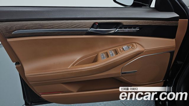 Genesis G90 2021 — photo 14