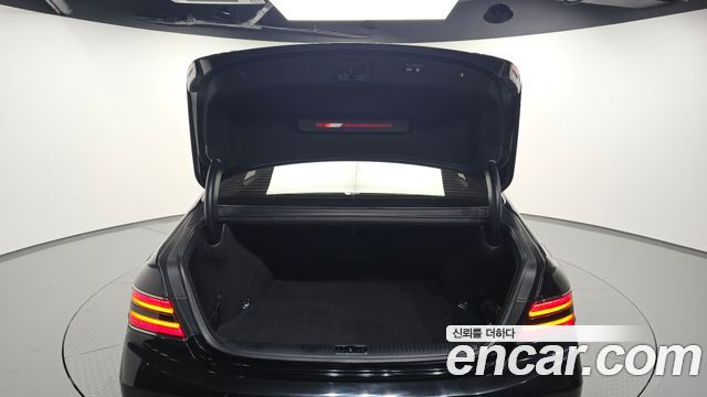 Genesis G90 2021 — photo 28