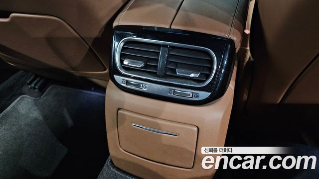 Genesis G90 2021 — photo 29