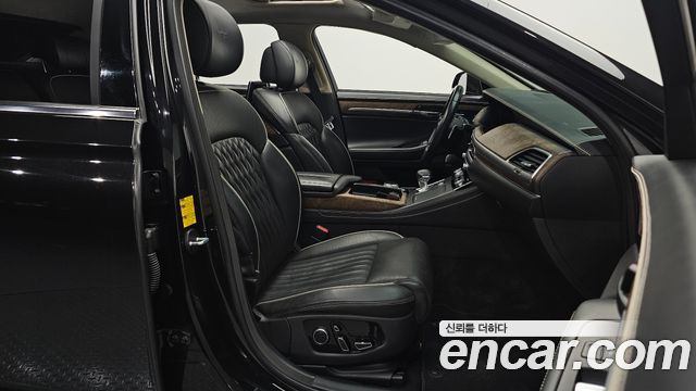 Genesis G90 2019 — photo 13