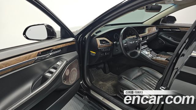 Genesis G90 2019 — photo 17