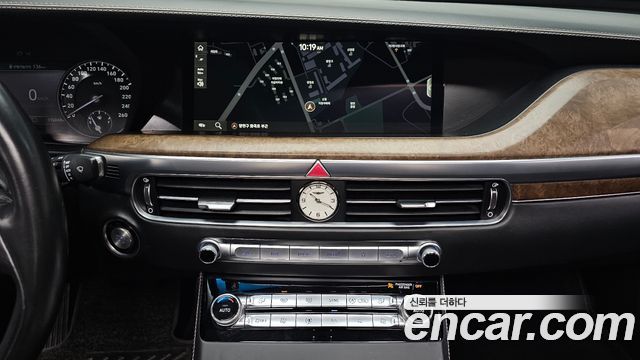 Genesis G90 2019 — photo 20
