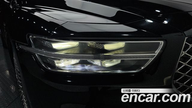 Genesis G90 2019 — photo 8