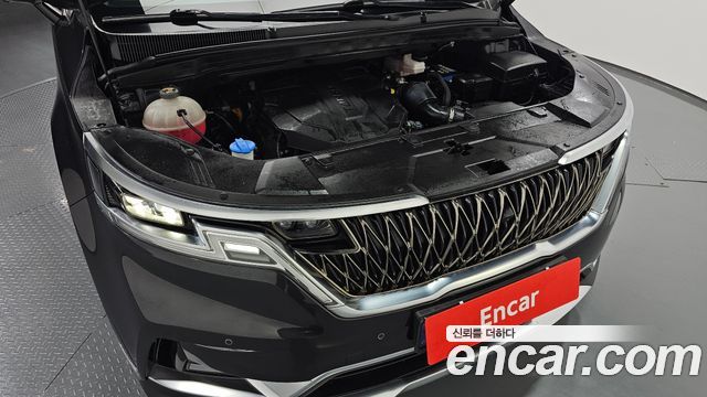 Kia Canival 2021 — photo 6