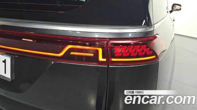 Kia Canival 2021 — photo 9