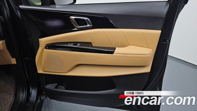 Kia Canival 2021 — photo 15