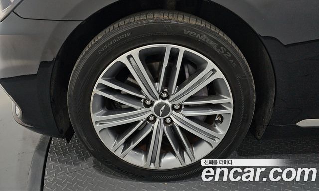 Genesis G80 2017 — photo 5