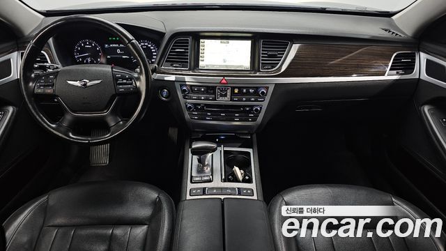 Genesis G80 2017 — photo 10