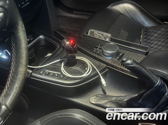 BMW M4 2018 — photo 6
