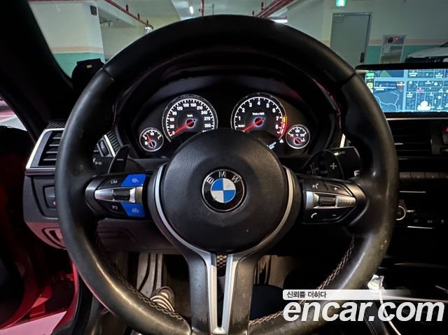 BMW M4 2018 — photo 7
