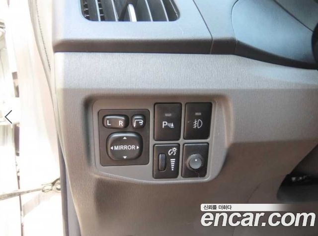 Toyota Prius 2010 — photo 13