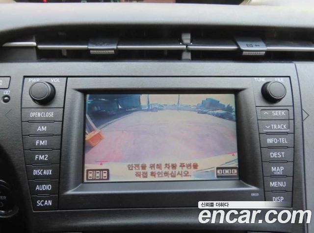 Toyota Prius 2010 — photo 17