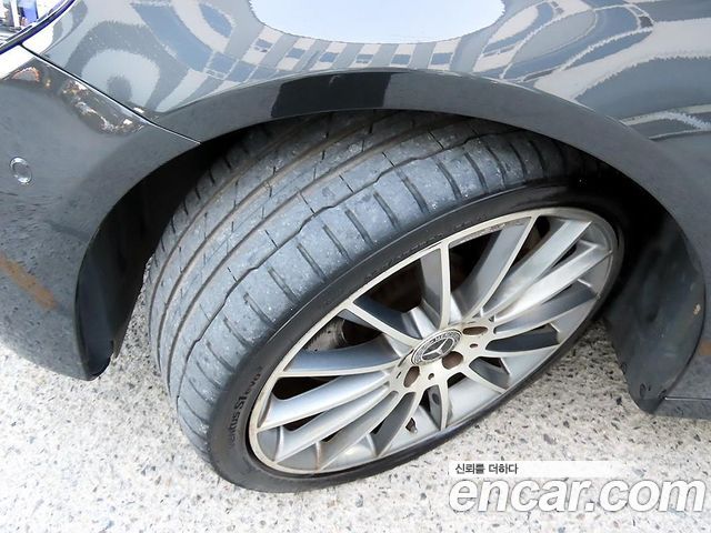 Mercedes-Benz E-Class 2022 — photo 5