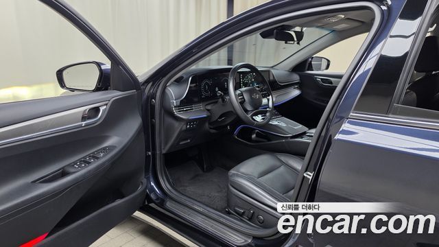 Hyundai Grandeur 2022 — photo 13