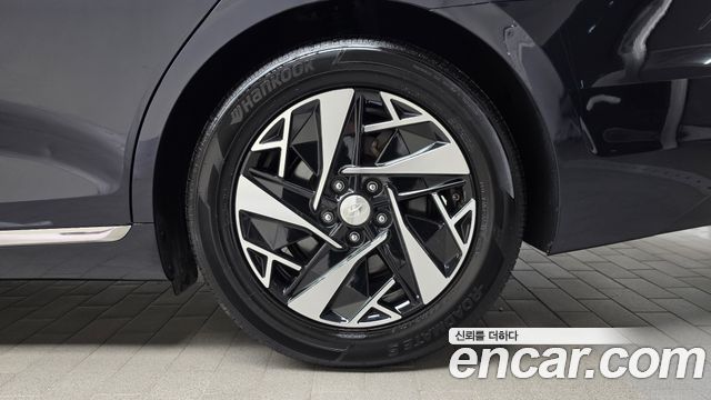 Hyundai Grandeur 2022 — photo 7