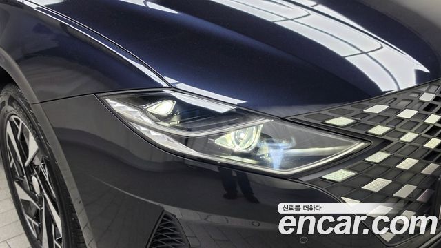 Hyundai Grandeur 2022 — photo 8