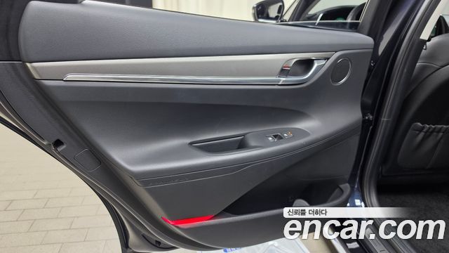 Hyundai Grandeur 2022 — photo 15