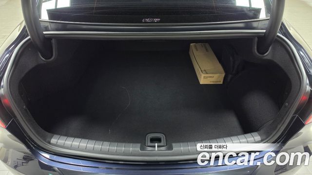 Hyundai Grandeur 2022 — photo 32