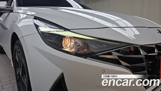 Hyundai AVANTE 2023 — photo 8