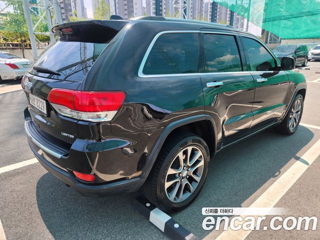 Jeep Cherokee 2018 — photo 4