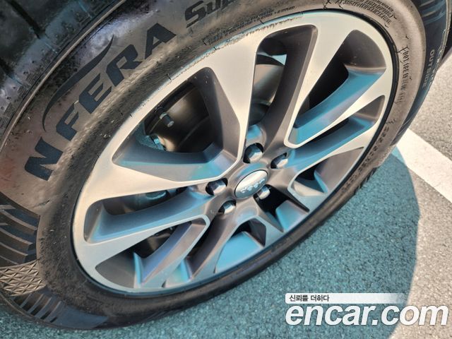 Jeep Cherokee 2018 — photo 18