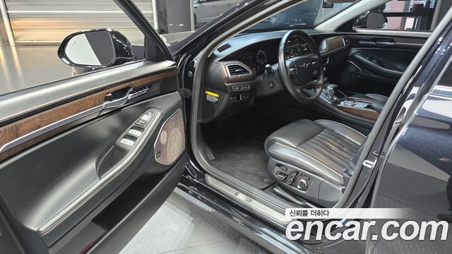 Genesis G90 2020 — photo 10