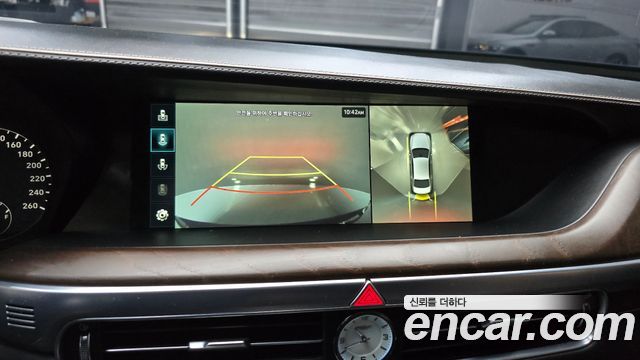 Genesis G90 2020 — photo 16