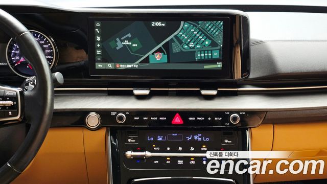 Kia Canival 2022 — photo 18