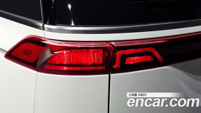 Kia Canival 2022 — photo 9