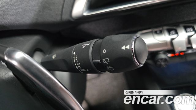 Peugeot 3008 2019 — photo 19