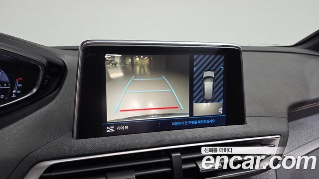 Peugeot 3008 2019 — photo 22