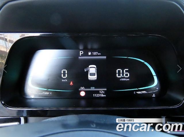 Hyundai AVANTE 2024 — photo 9