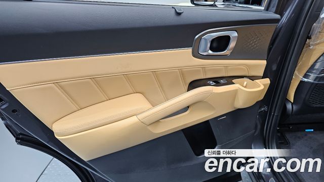 Kia Sorento 2023 — photo 15