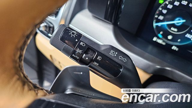 Kia Sorento 2023 — photo 29