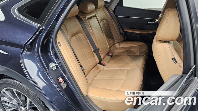 Hyundai Sonata 2020 — photo 17